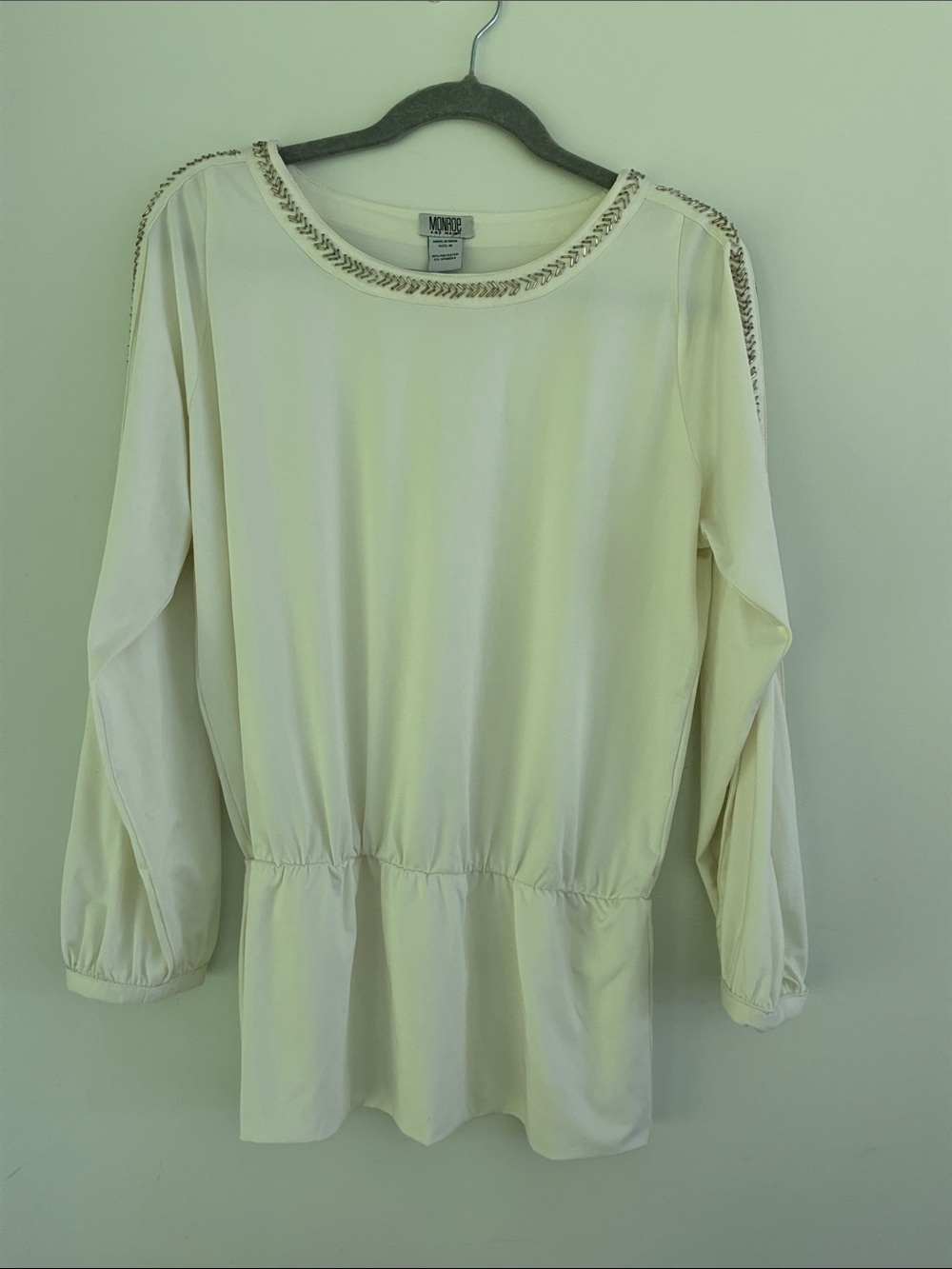 Monroe & Main Ivory Silver Embellished Tunic Drape M